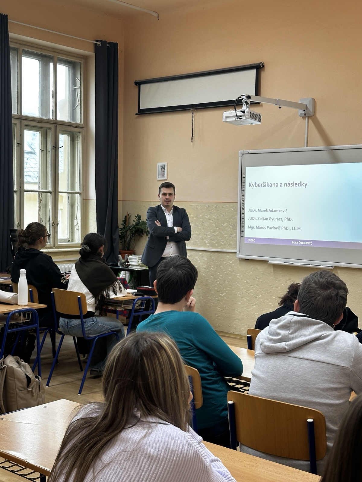 Školenie pre študentov Gymnázia s vyučovacím jazykom maďarským MTAG v Bratislave